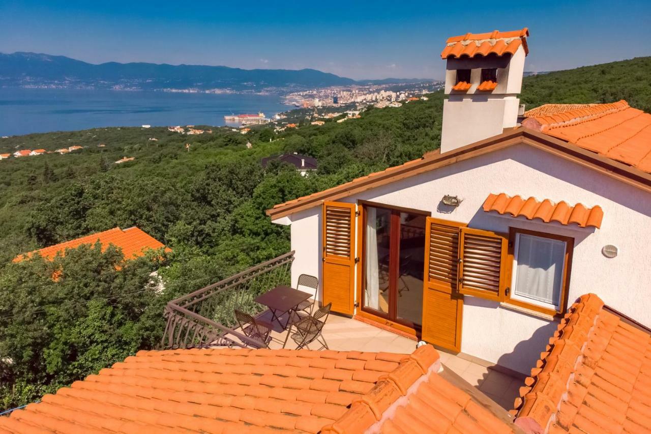 Korina Apartamento Kostrena Exterior foto