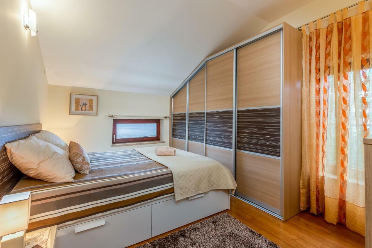 Korina Apartamento Kostrena Exterior foto