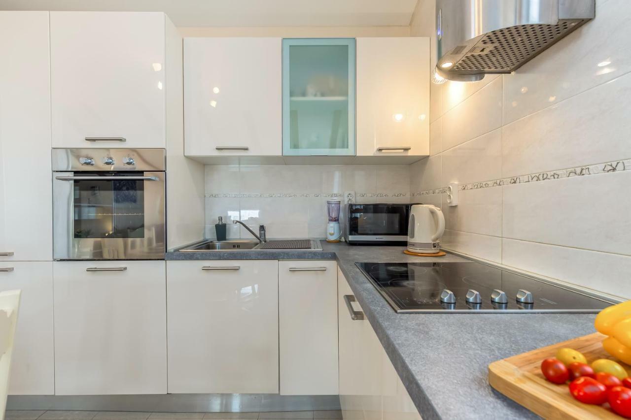 Korina Apartamento Kostrena Exterior foto